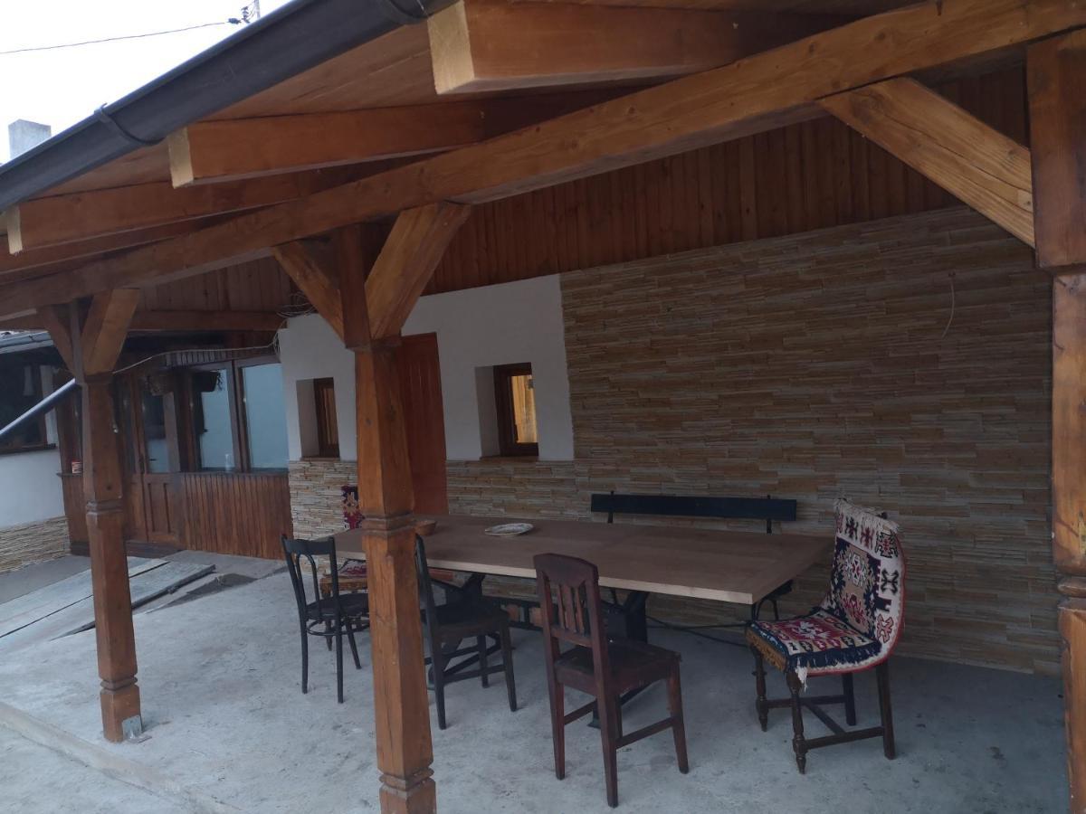 Villa Casa Livada Bunicii Tîrgu Ocna Exterior foto